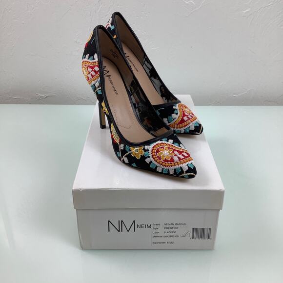 Neiman Marcus Shoes - Neiman Marcus Prestige Embroidered Mesh Stiletto heels size 6.5 M